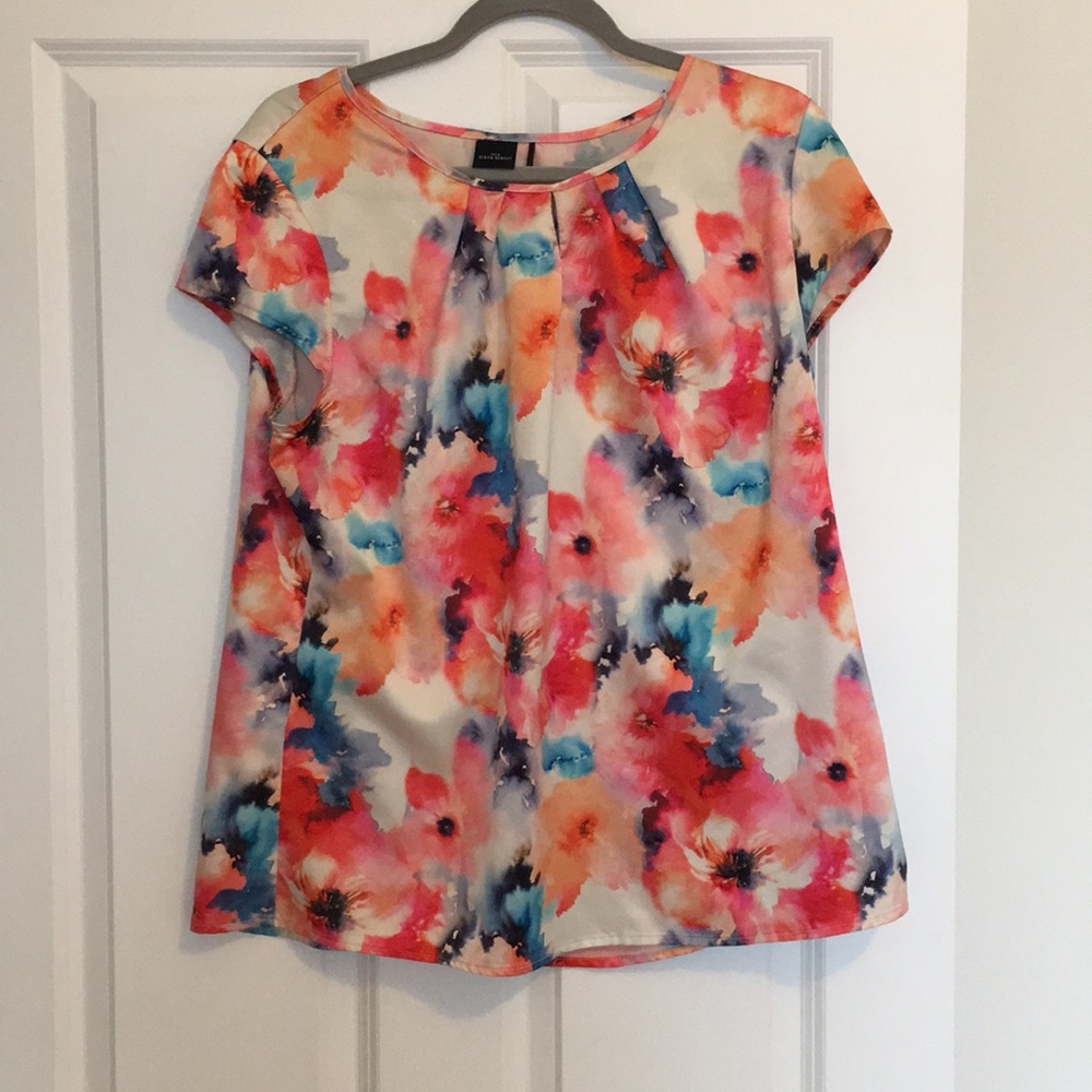 Top with watercolor flower pattern
